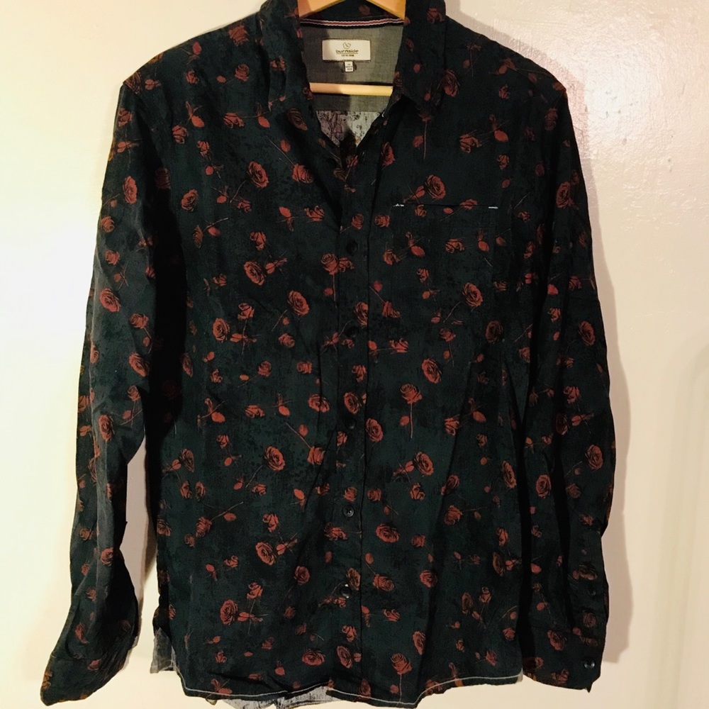 Burnside, Long Sleeve Rose Pattern Button Up